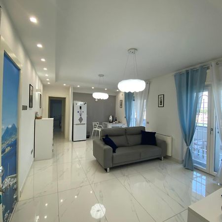 볼라 Simon'S House 아파트 외부 사진